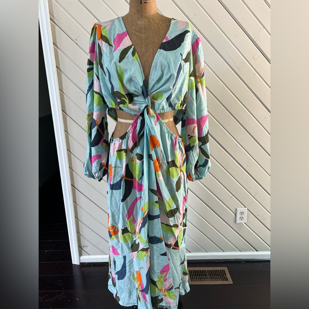 EUC Beautiful Floral Print Long Sleeve Cut Out Long Dress A Brand New Day XXL